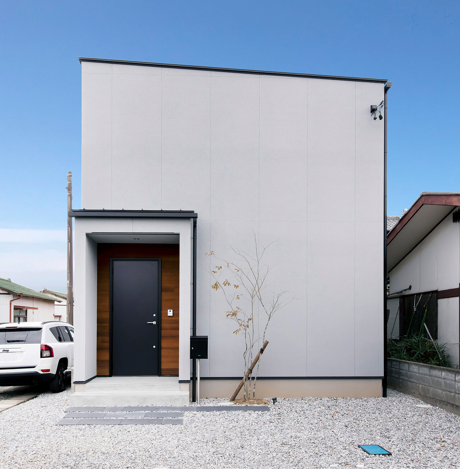 キューブハウス