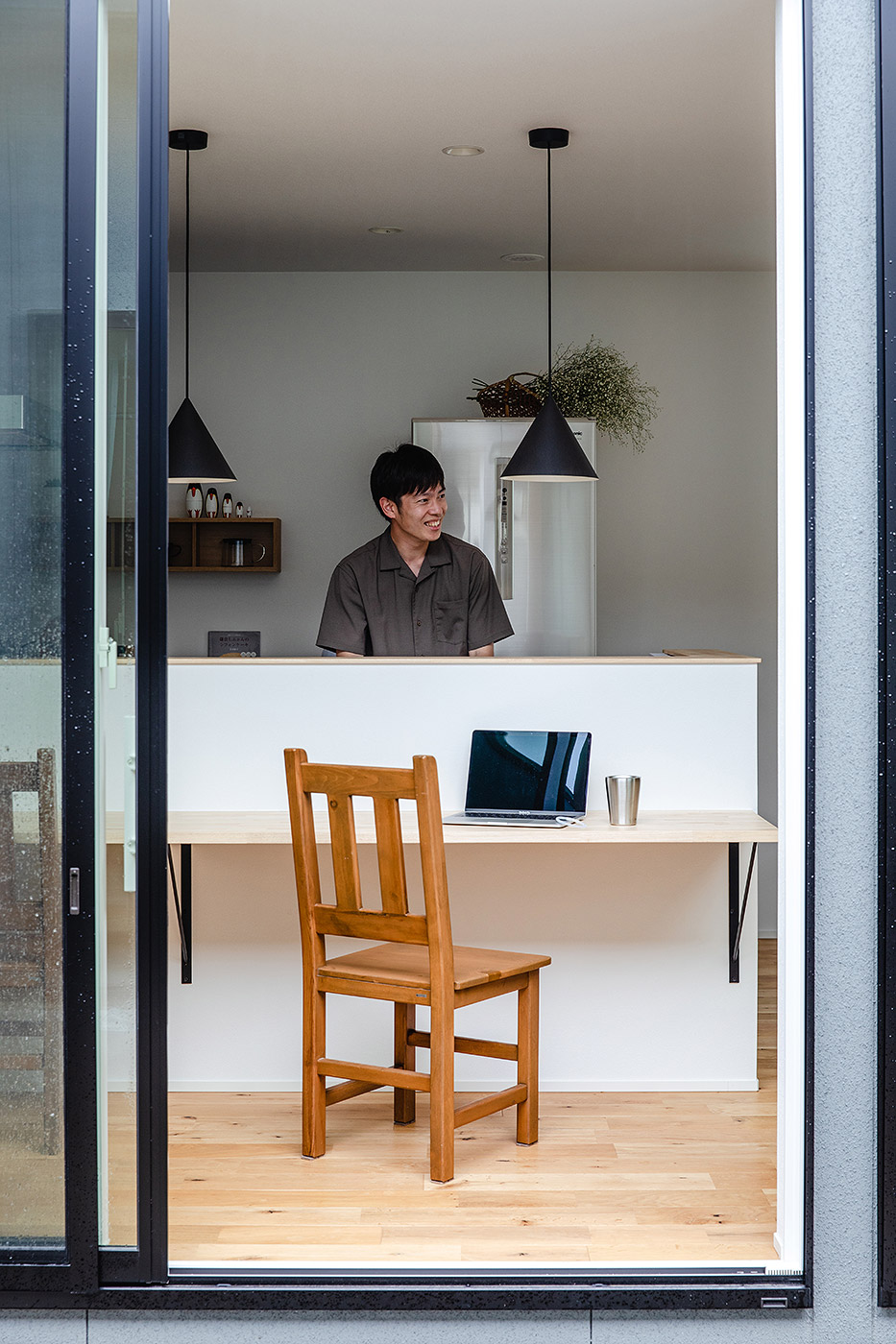 外出するより居心地いい、中庭のあるロの字型の平屋