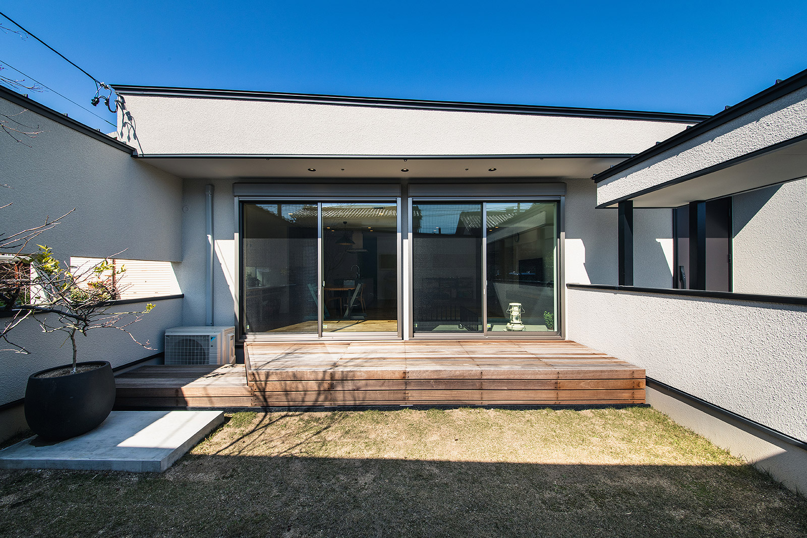 上質なものと過ごすプレミアムな平屋