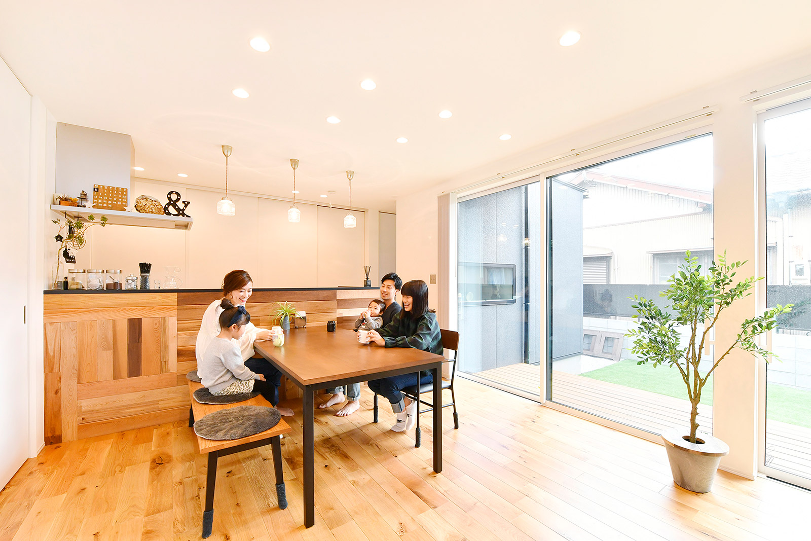 5人家族で暮らす平屋の家