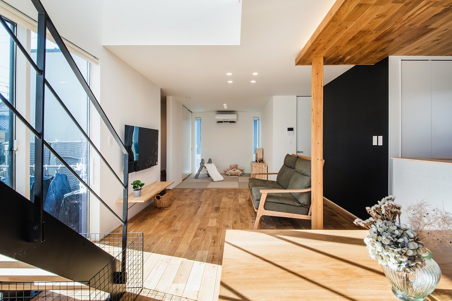 カーテンレスで快適な省エネの家