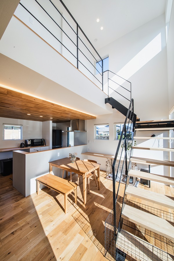 カーテンレスで快適な省エネの家