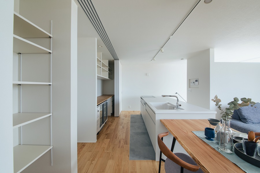 友人と楽しく過ごすおもてなしのアイデアが詰まった家