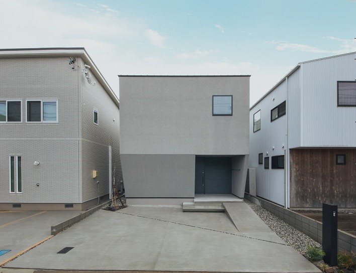 5人家族が効率よく暮らす32坪の家