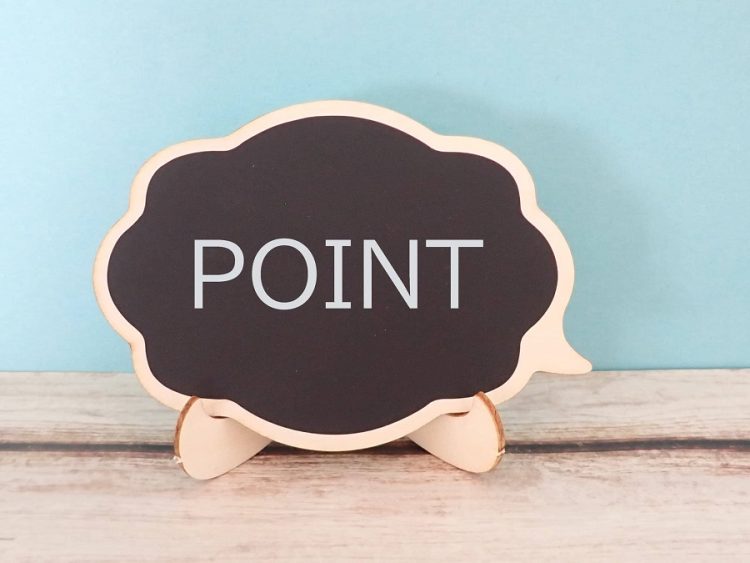吹き出しのボードにPOINTの単語