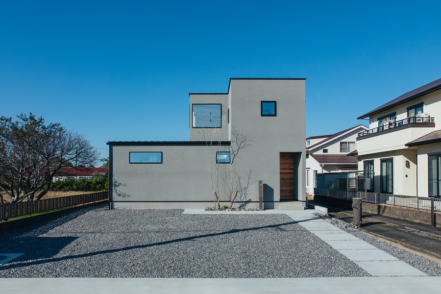 １階完結型で暮らす、家族の未来を包む住まい