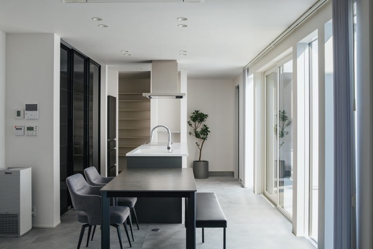 ホテルライクなキッチンダイニング