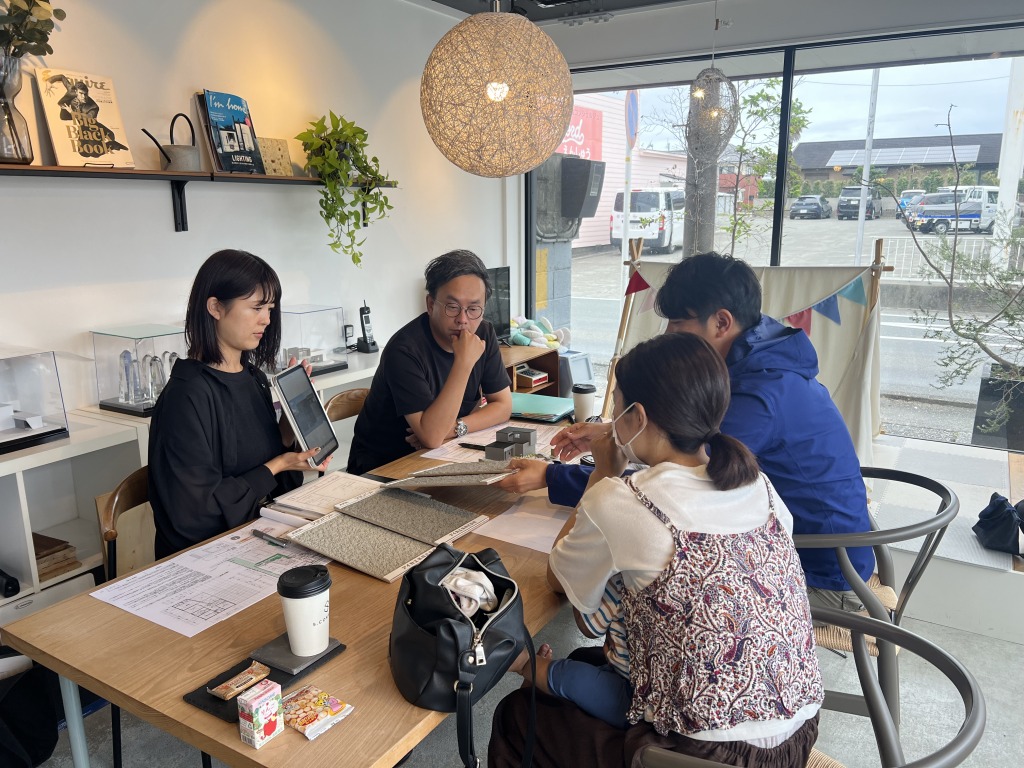 浜松で注文住宅｜建築家と創る新築外観打合せ